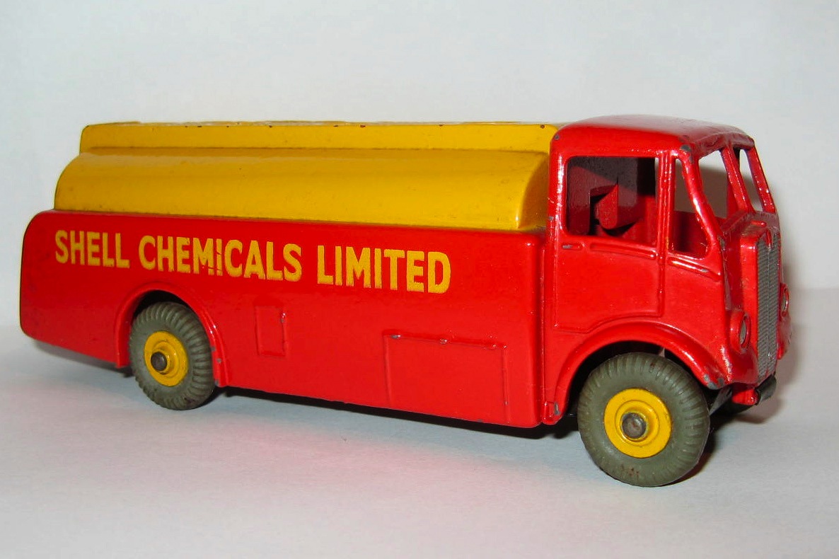 591 SHELL TANKER.jpg